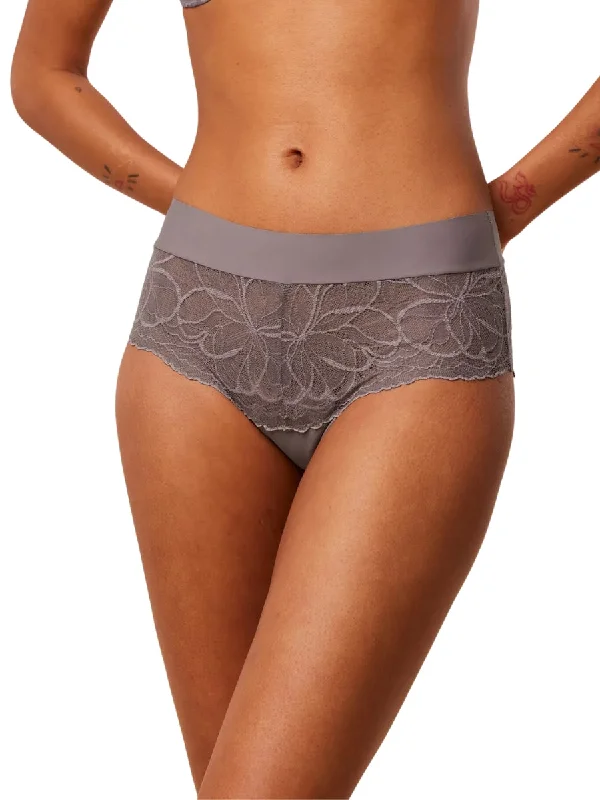 Vintage Inspired Lingerie for Women Body Make-Up Illusion Lace Short