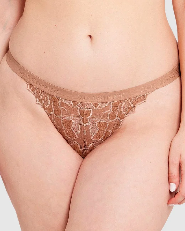 Women's beach - wear briefs for a seaside vacationArum Gloss Tanga Side Lace Hipster Brief Sans Complexe