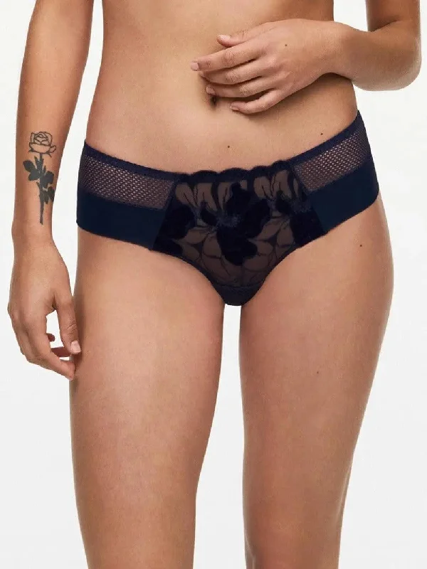 Women's adjustable - fit briefs with elastic sidesNesting Rose Fleurs Briefs
