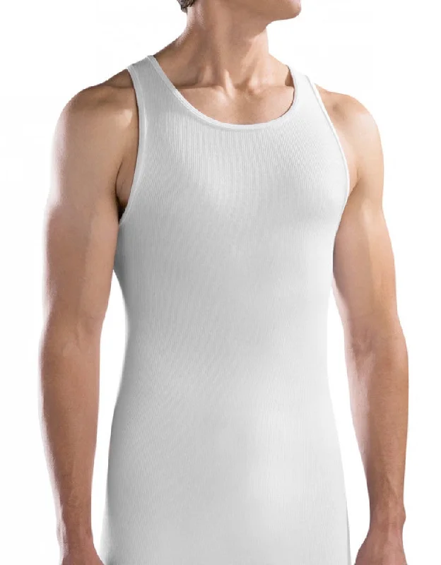 Bra with a plus - size cup for fuller figures Fruit of the Loom 3-Pack White Tank Tops 2501 Bra with a plus - size cup for fuller figures Fruit of the Loom 3-Pack White Tank Tops 2501