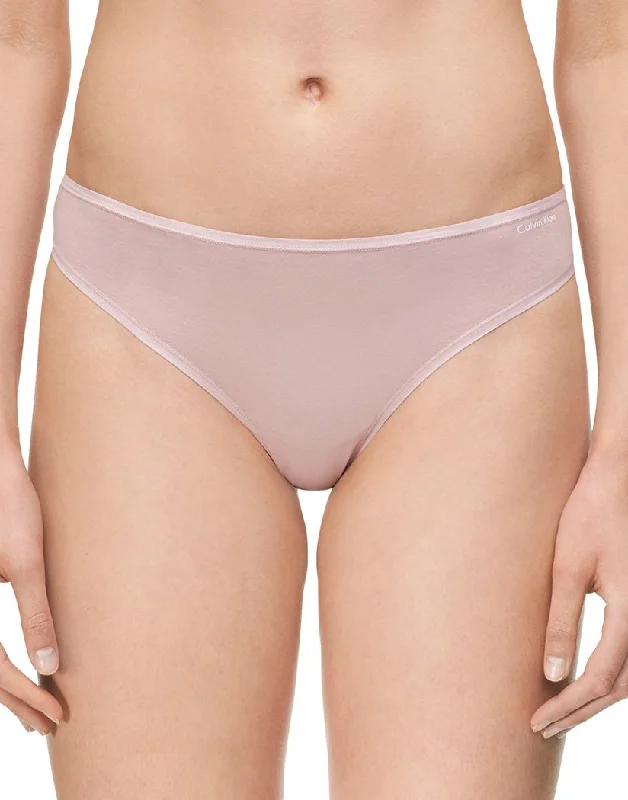 Bra with a polyester - lined cup for durability and moisture - wicking Calvin Klein Women Form Thong QD3643 Bra with a polyester - lined cup for durability and moisture - wicking Calvin Klein Women Form Thong QD3643