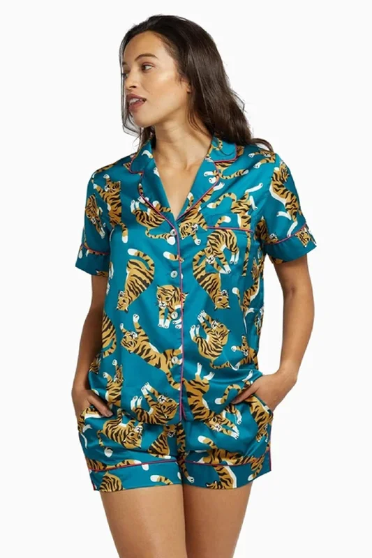 Full - cup bras providing maximum coverage and support Kilo Brava EXCLUSIVE Teal Tiger Pyjama Set Full - cup bras providing maximum coverage and support Kilo Brava EXCLUSIVE Teal Tiger Pyjama Set