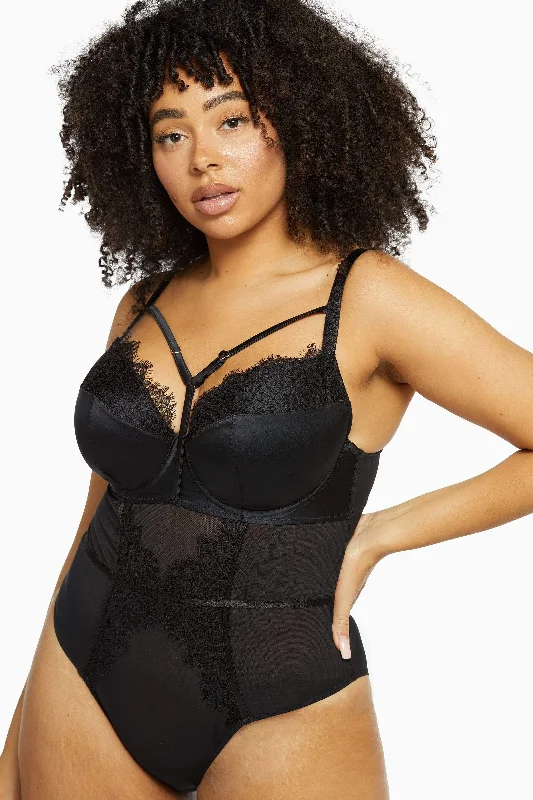Bra with a push - up insert for extra cleavage on demand Lia Padded Overbust Strap Curve Mesh Body Bra with a push - up insert for extra cleavage on demand Lia Padded Overbust Strap Curve Mesh Body