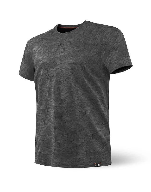Bra with an anti - itch lining for added comfort SAXX Aerator Short Sleeve Tee SXST14 Bra with an anti - itch lining for added comfort SAXX Aerator Short Sleeve Tee SXST14