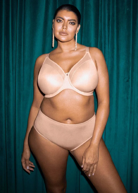 Bra with a plus - size front - closure for easy access Smooth Full Cup T-Shirt Bra In Sahara Beige - Elomi Bra with a plus - size front - closure for easy access Smooth Full Cup T-Shirt Bra In Sahara Beige - Elomi