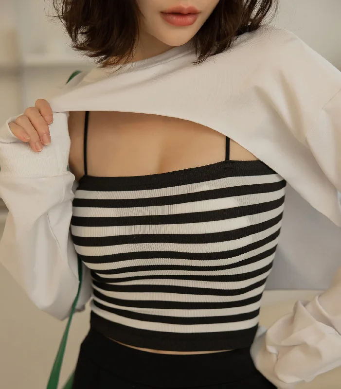 Bra with a push - up insert for extra cleavage on demand Thin Shoulder Screw Thread with Flat Chest Padding Bra Stripe Bra with a push - up insert for extra cleavage on demand Thin Shoulder Screw Thread with Flat Chest Padding Bra Stripe