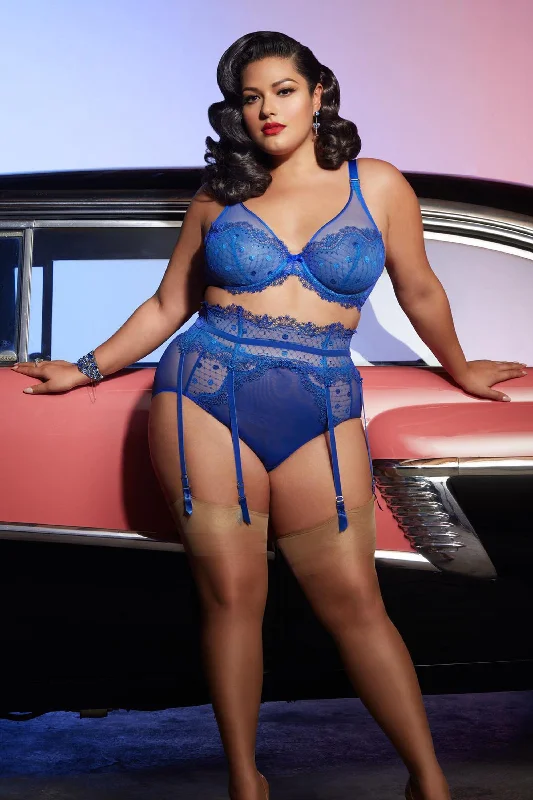Nylon bras offering durability and stretch​ Vedette Capri Blue Underwire Curve Bra
