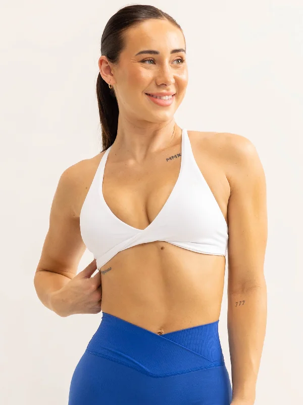 underwire women sport bra for enhanced shapingActivate Twist Sports Bra - White