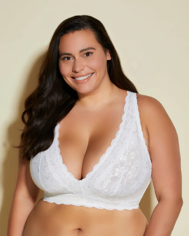 colored women lace bra for a pop of colorUltra Curvy Longline-Bralette Plungie