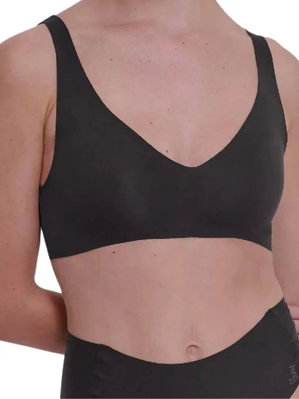 Sheer underwire wired bras for a seductive look​ZERO Feel 2.0 Soft Bra - Black