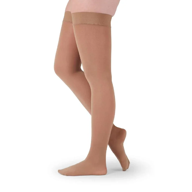 Striped knee - high athletic stockingsMedi Assure 20-30 mmHg Thigh High w/Silicone Top Band Striped knee - high athletic stockingsMedi Assure 20-30 mmHg Thigh High w/Silicone Top Band