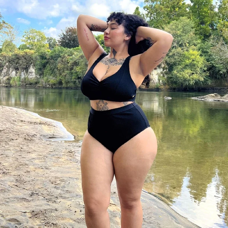 plus - size women tights for a comfortable fitThere Can Be Only One Bikini Top - Black plus - size women tights for a comfortable fitThere Can Be Only One Bikini Top - Black